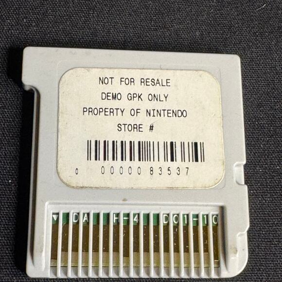 Kirby triple deluxe not for resale for Nintendo 3ds - Picture 2 of 2